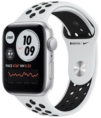 Смарт-годинник Apple Watch Nike SE GPS 40mm Silver Aluminium Case with Pure Platinum/Black Nike Sport Band Regular