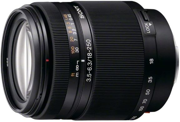 Об'єктив Sony 18-250mm, f / 3.5-6.3 DSLRA100 (SAL18250.AE)