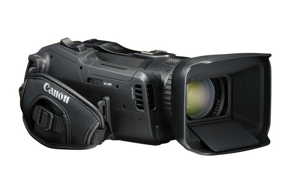 Видеокамера CANON Legria HF GX10 (2214C003)