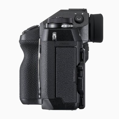 Фотоапарат FUJIFILM XH1 body Black + батарейний блок VPB-XH1 (16568767)