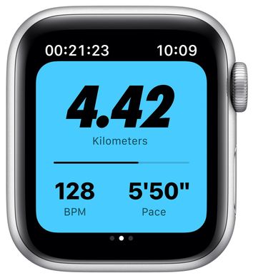 Смарт-часы Apple Watch Nike Series 6 GPS 40mm Silver Aluminium Case with Pure Platinum/Black Nike Sport Band Regular
