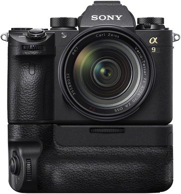 Батарейный блок Sony VG-C3EM для камер α7 III, α7R III, α9 (VGC3EM.SYU)