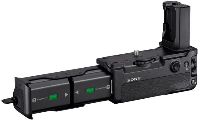 Акумуляторна батарея Sony VG-C3EM для камер α7 III, α7R III, α9 (VGC3EM.SYU)