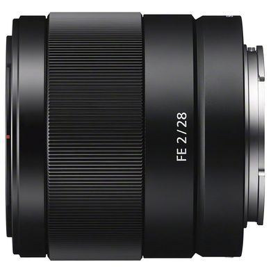 Объектив Sony FE 28 mm f/2.0 (SEL28F20.SYX)