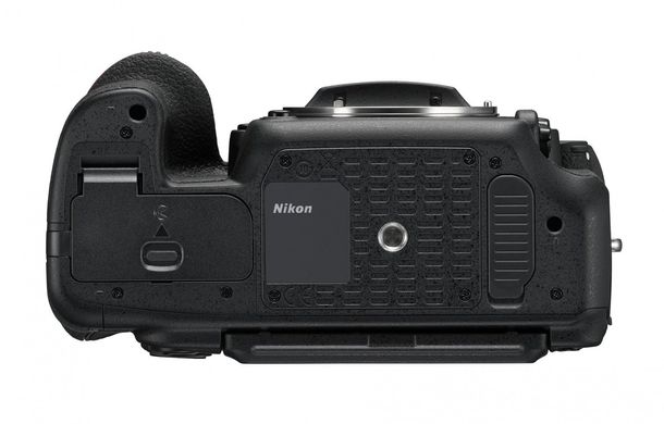 Фотоаппарат NIKON D500 Body (VBA480AE)