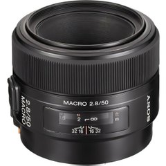 Об'єктив Sony 50 mm f/2.8 Macro (SAL50M28)