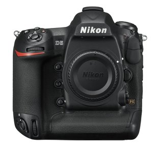 Фотоапарат NIKON D5 Body (XQD) (VBA460AE)