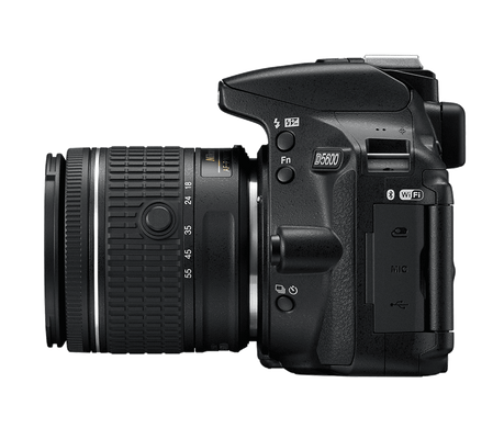 Фотоапарат NIKON D5600 AF-P 18-55 VR + AF-P 70-300 VR (VBA500K004)